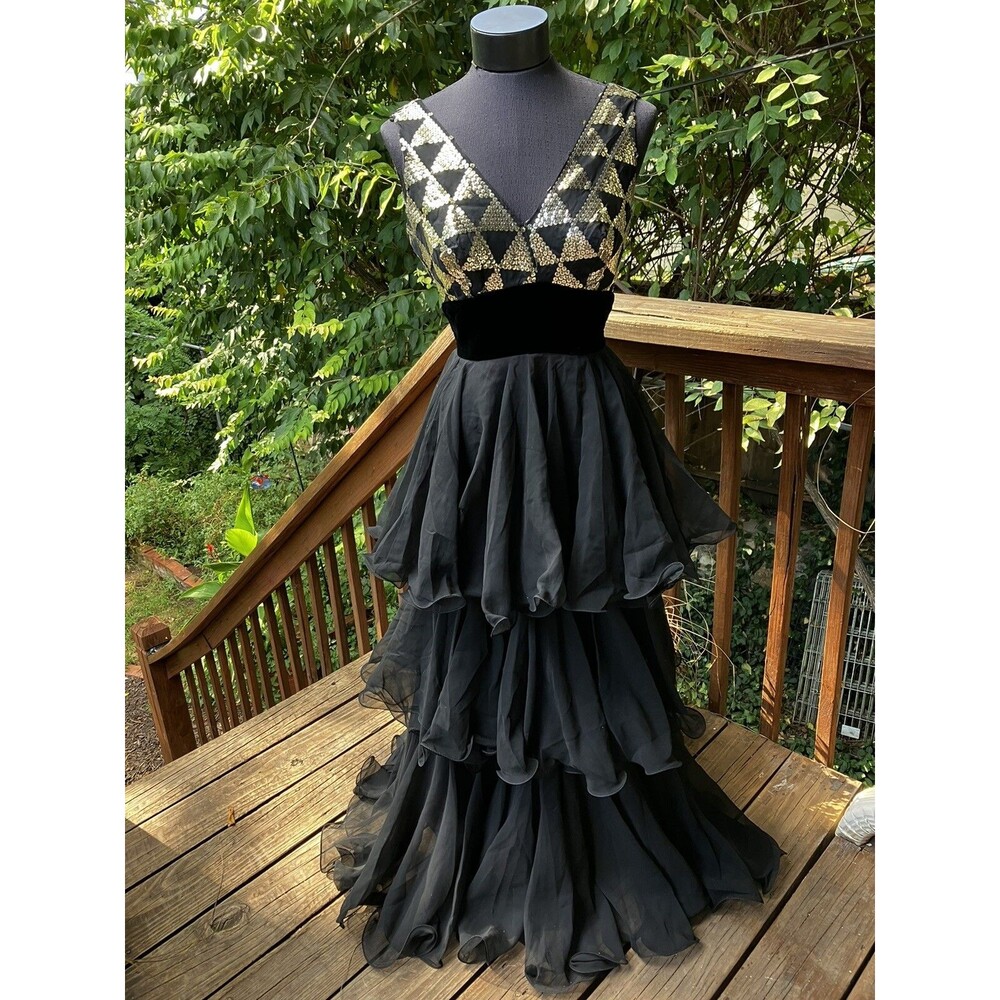 Vintage Hollywood Evening Black 1960s Sequins Long Formal Gown Chiffon MaxiDress